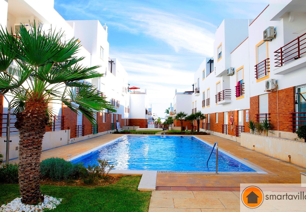 Apartamento en Cabanas de tavira - “Escapada de cabañas”/Ático soleado, piscina y te 