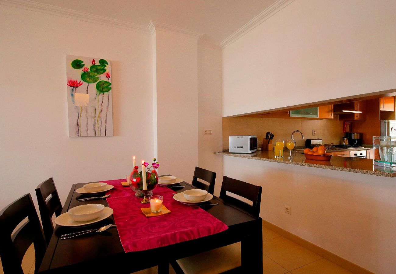 Apartamento en Fuseta - Apartamento Lindo/Comedor Patio y Piscina 