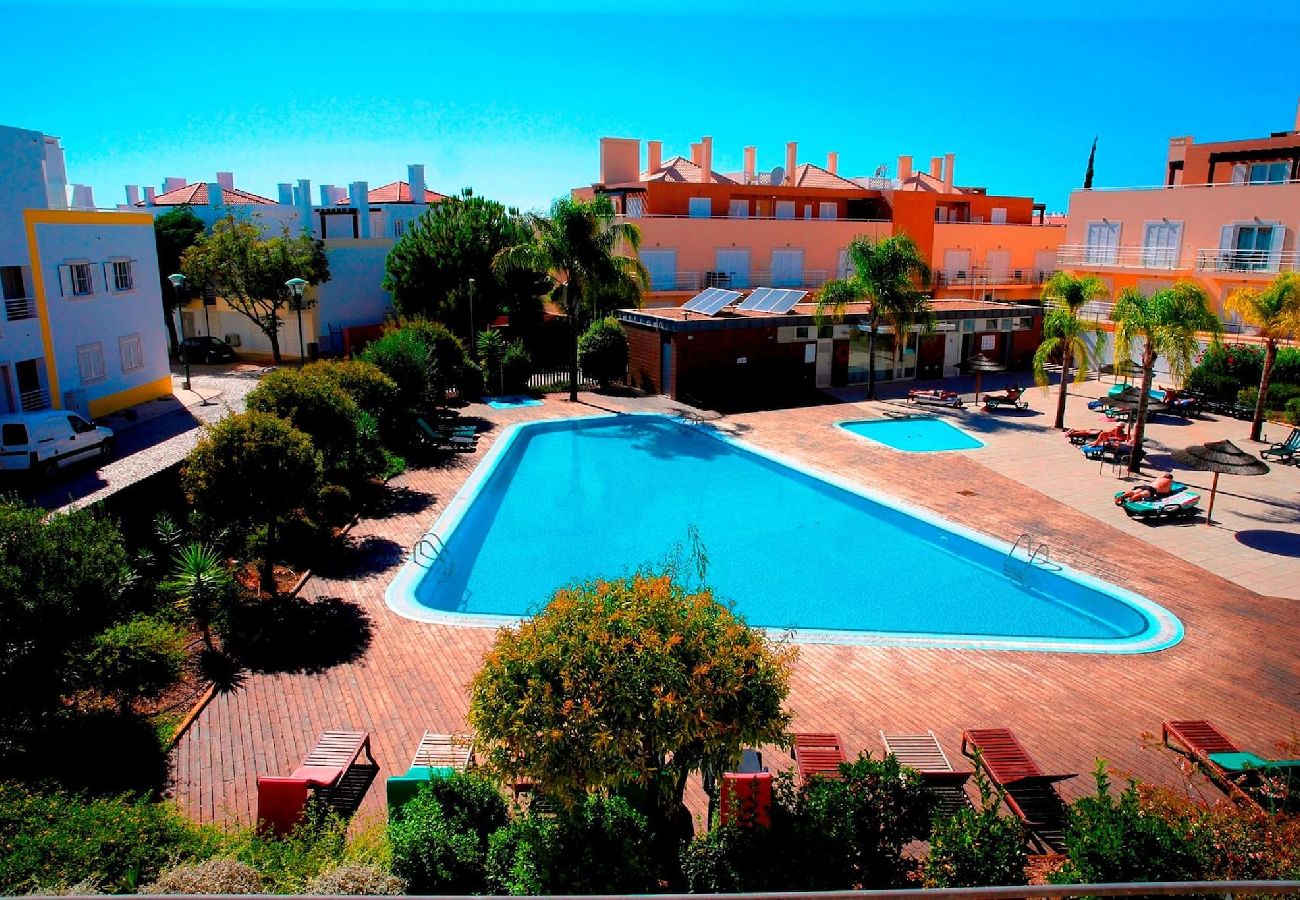 Apartamento en Cabanas de tavira - Cabañas Nido/Cabañas Jardines Piscina Resort 