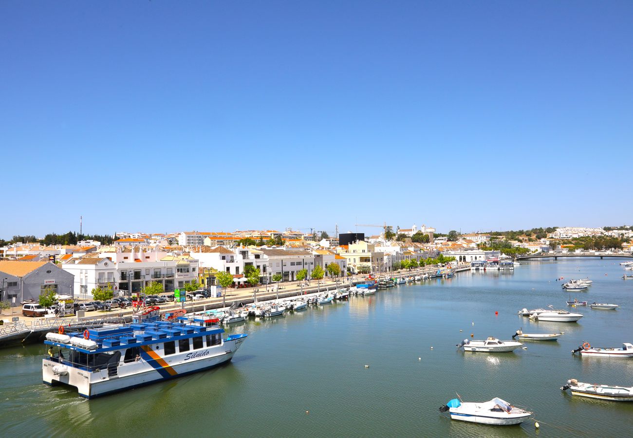 Casa adosada en Tavira - Hermosa casa adosada en el centro de la ciudad co 