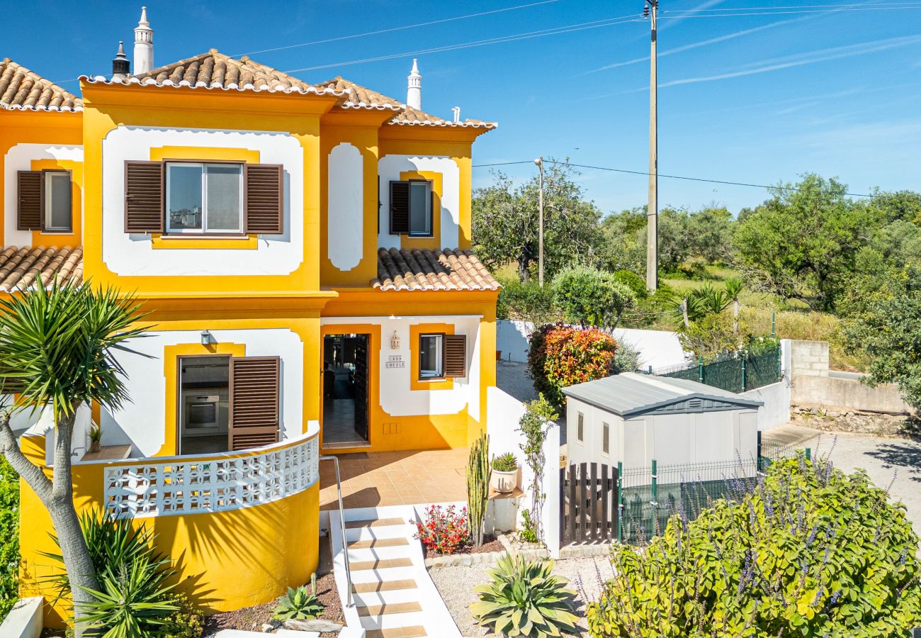 Casa adosada en Tavira - CASA CHEILE, Urbanização Marlin