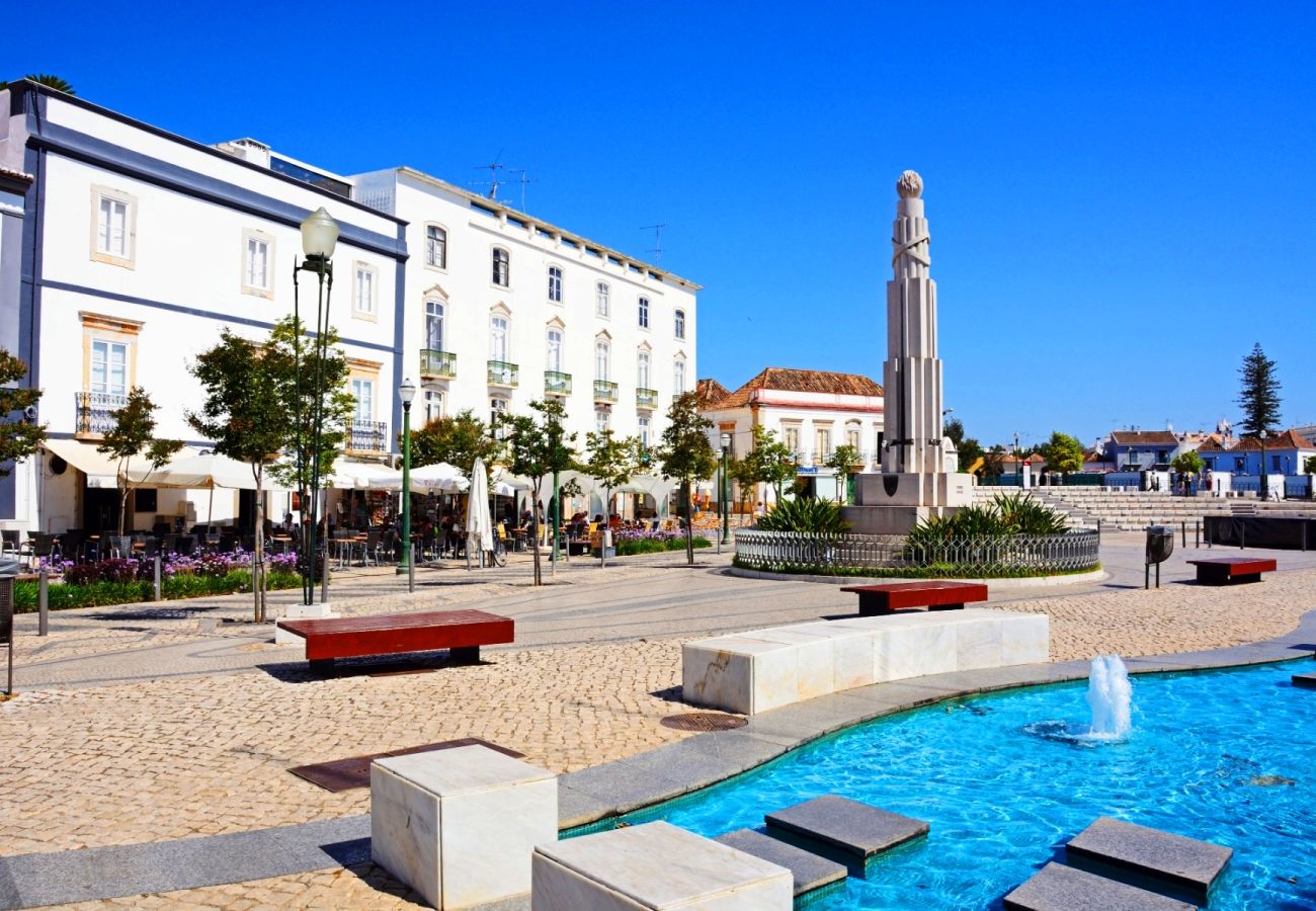 Casa adosada en Tavira - CASA CHEILE, Urbanização Marlin