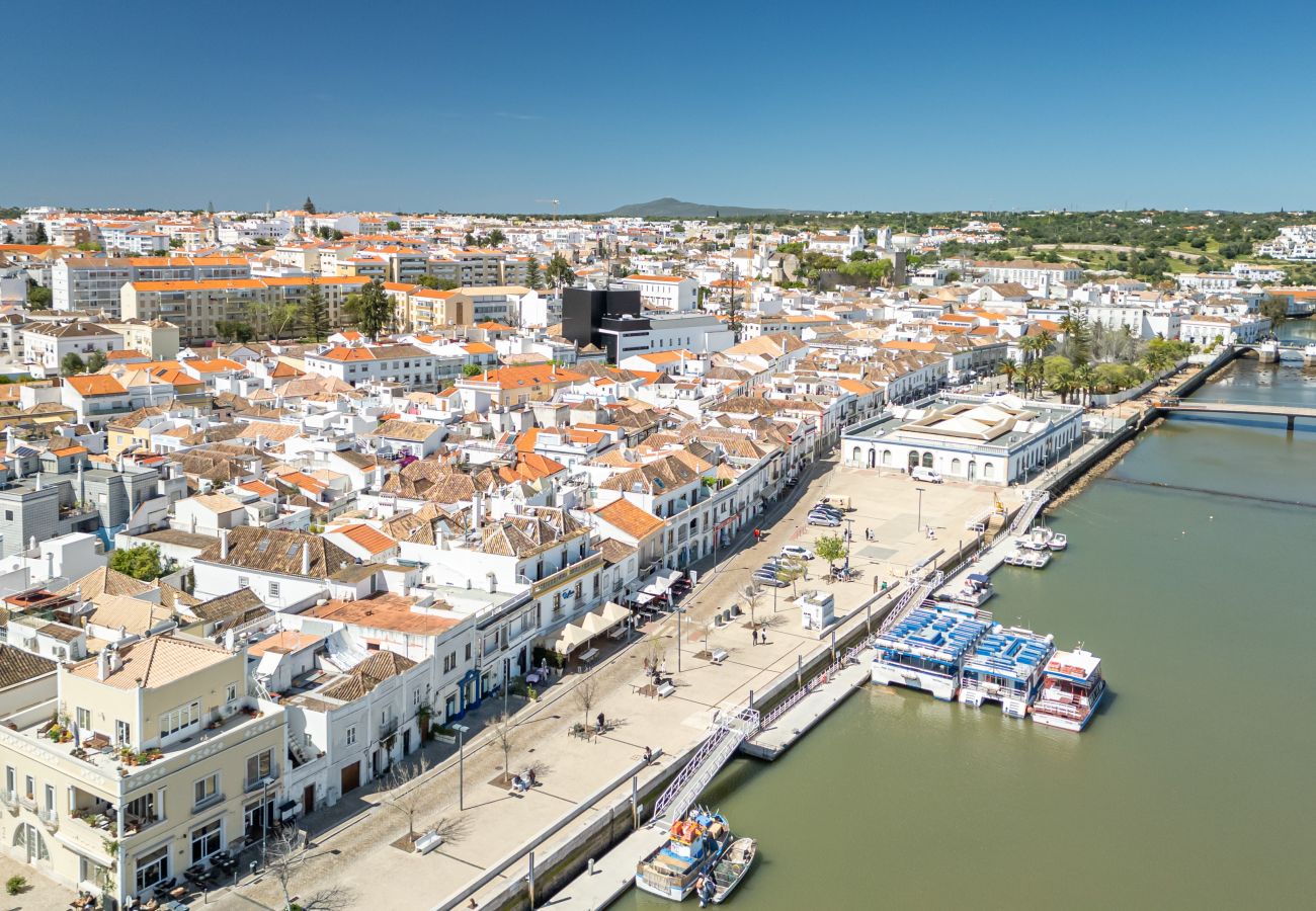 Casa adosada en Tavira - CASA CHEILE, Urbanização Marlin