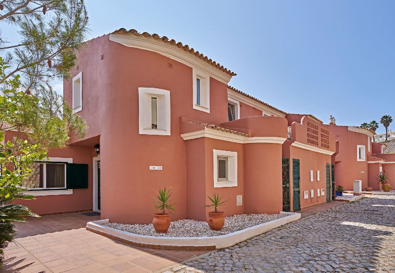 Villa en Castro Marim - Villa Laranja/Piscina privada y jardín 