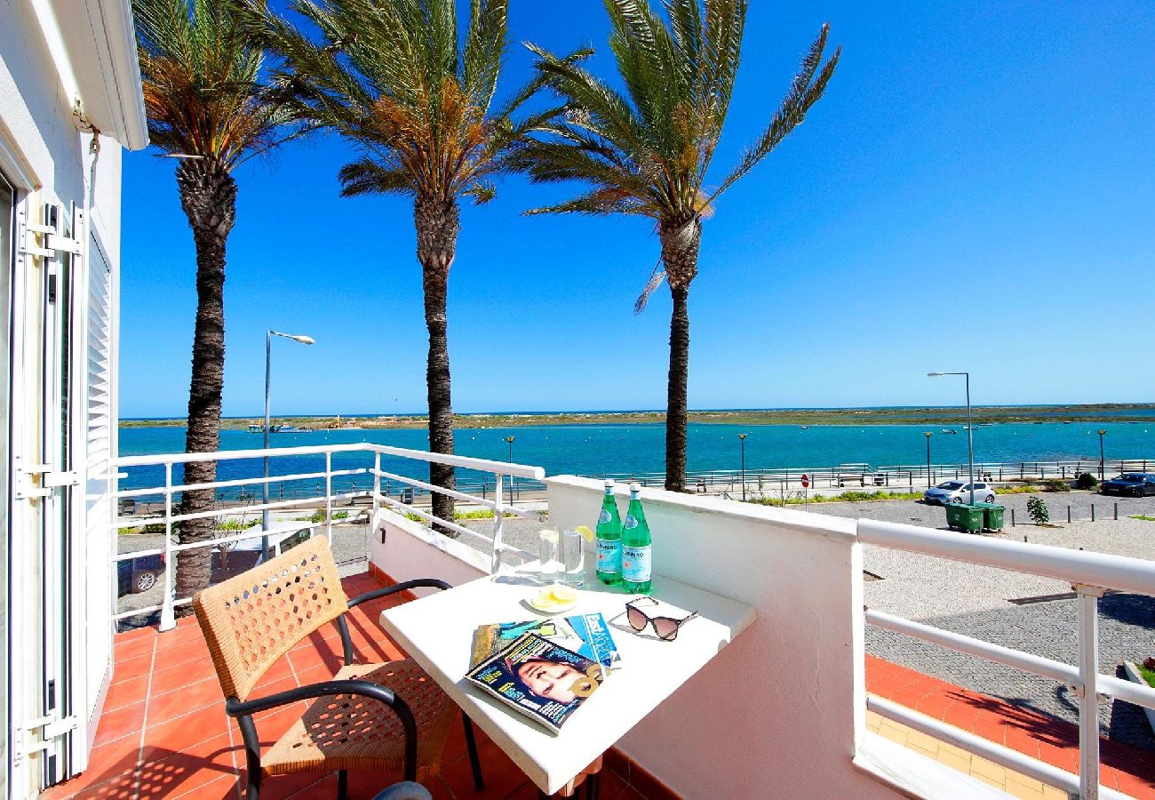 Apartamento en Cabanas de tavira - APARTMENT VISTA RIA, Fishing Village Riverfront