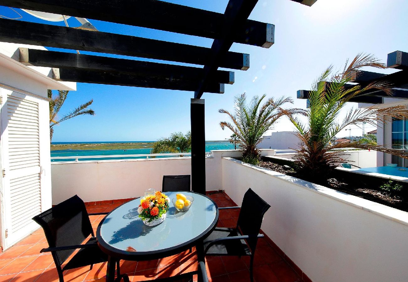 Apartamento en Cabanas de tavira - APARTMENT VISTA RIA, Fishing Village Riverfront