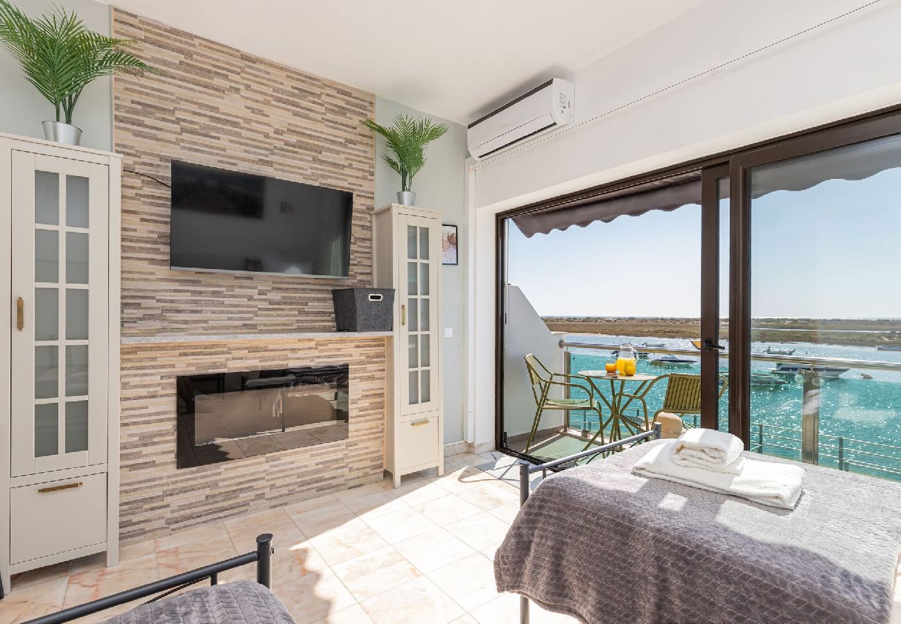 Apartamento en Cabanas de tavira - APARTMENT BOARDWALK, Cabanas Riverfront