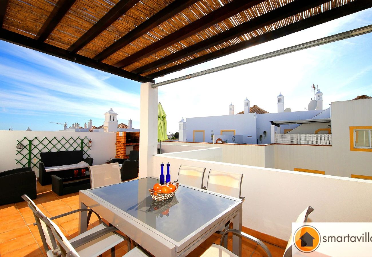 Appartement à Cabanas de tavira - « Cabanas Getaway »/Penthouse ensoleillé, piscine 