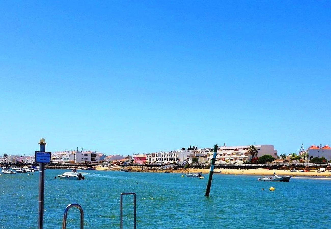 Appartement à Cabanas de tavira - Cabanas Nest/Cabanas Gardens avec piscine 