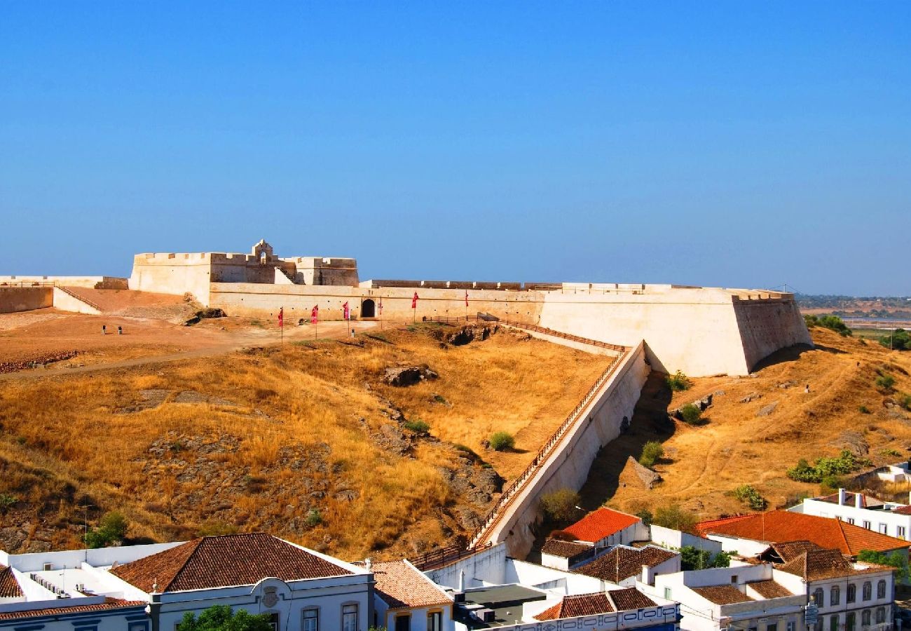 Villa à Castro Marim - Villa Laranja/Piscine et jardin privés 