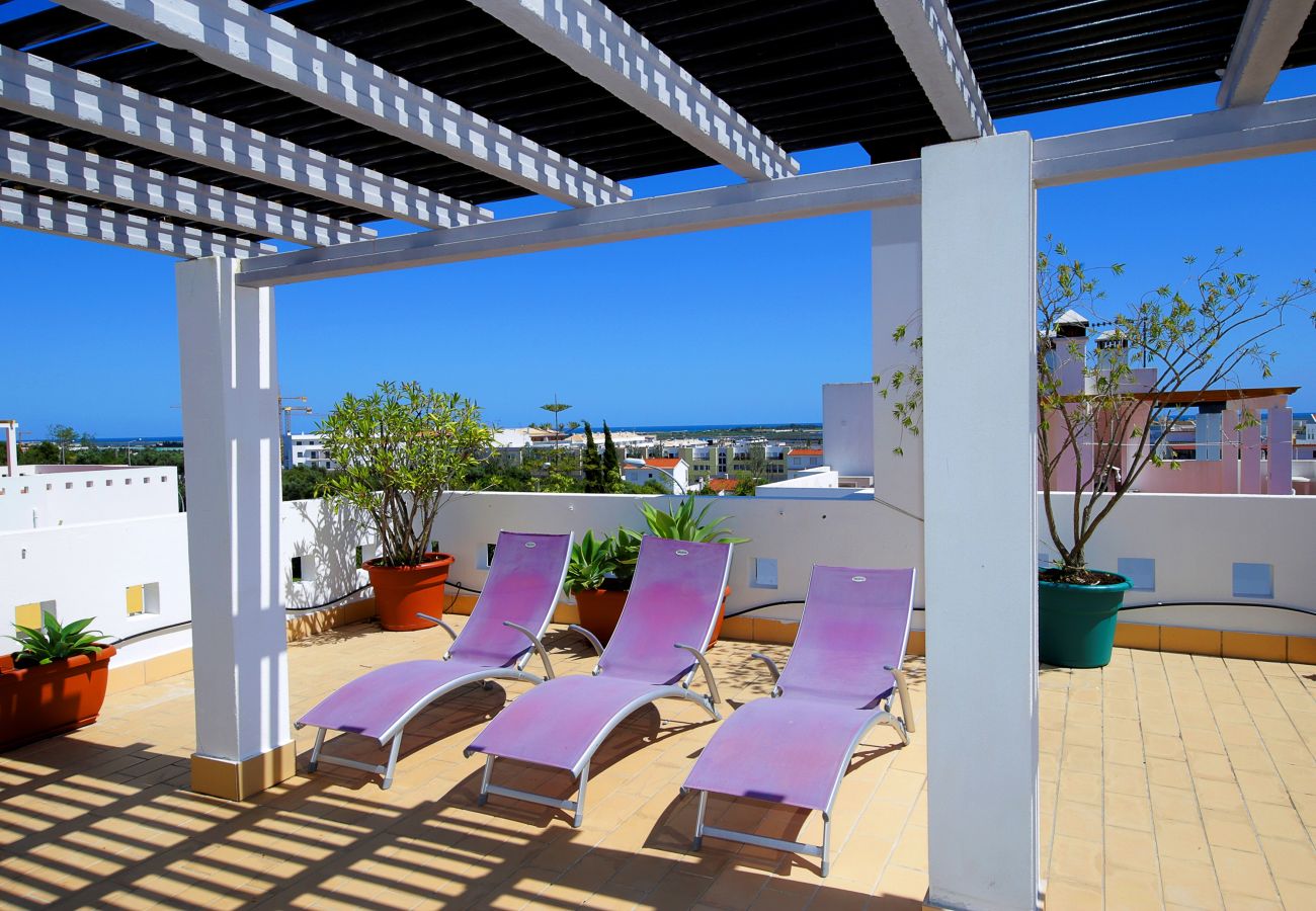 Villa à Tavira - Casa Jenny/Piscine et terrasses ensoleillées 