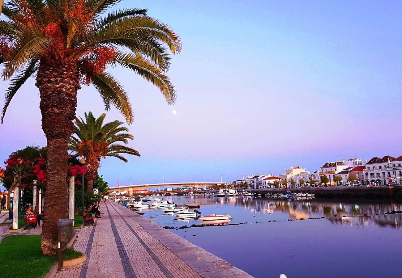 Maison mitoyenne à Tavira - Casa Alfazema/Piscine et vue imprenable sur la vi 