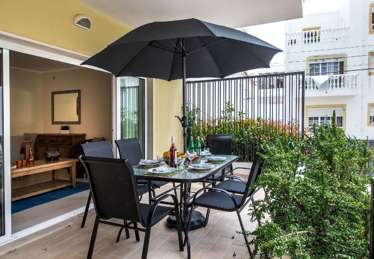 Appartement à Cabanas de tavira - Appartement Bella/Terrasse au bord de la piscine 