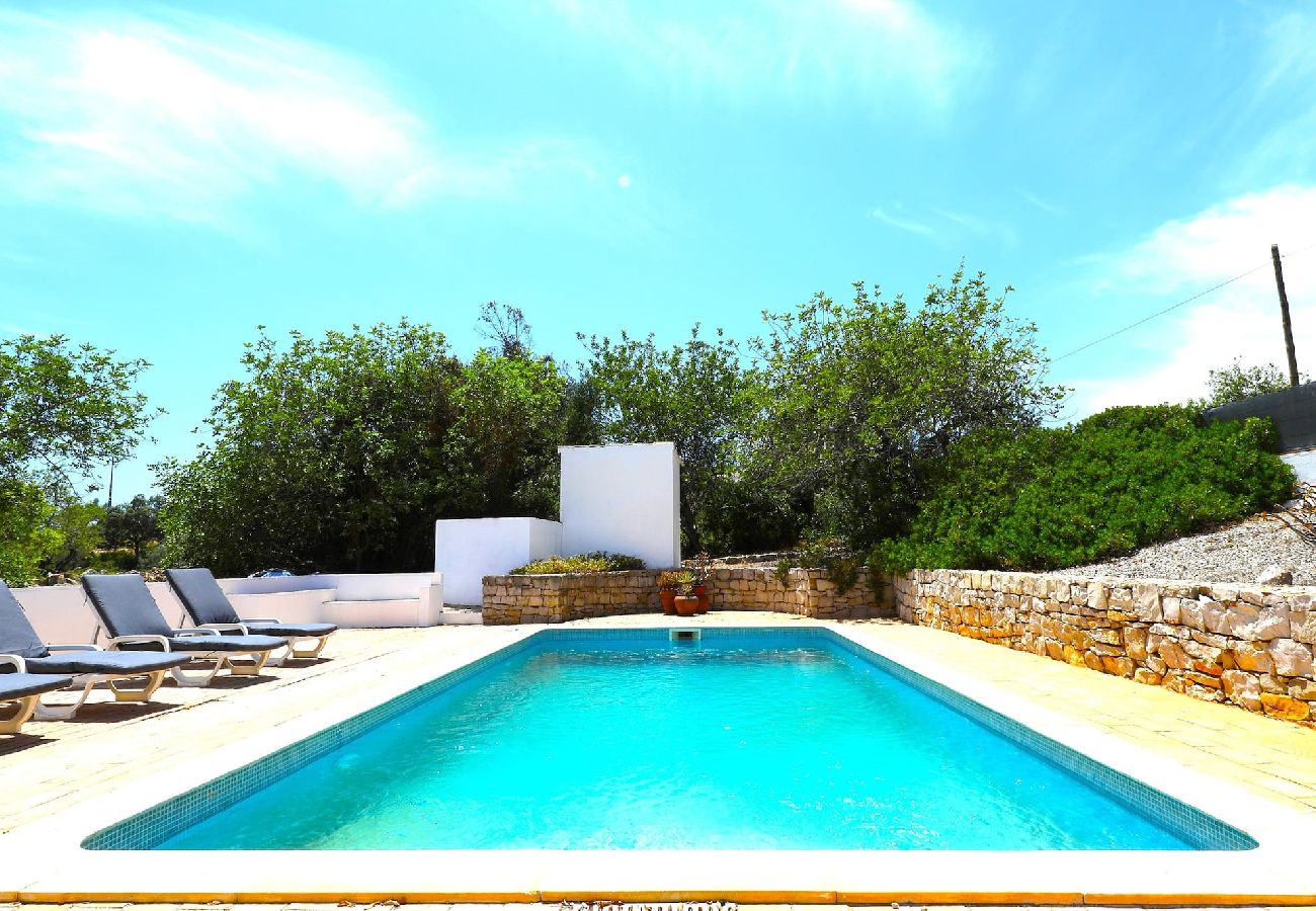 Villa à Tavira - Casa Margarida-Gîte rustique avec piscine 