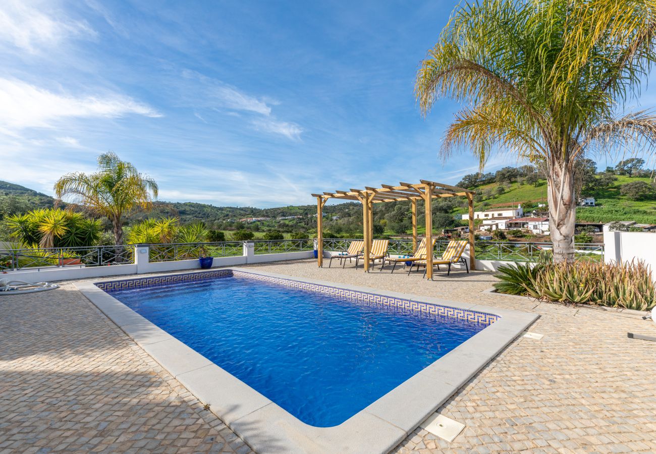 Villa à Tavira - Villa Serena-Magnifique villa familiale rurale et Piscine