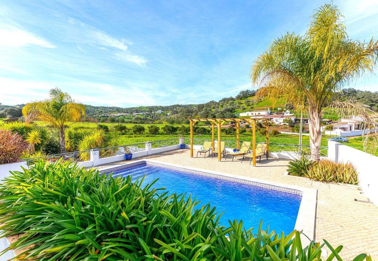 Villa à Tavira - Villa Serena-Magnifique villa familiale rurale et Piscine