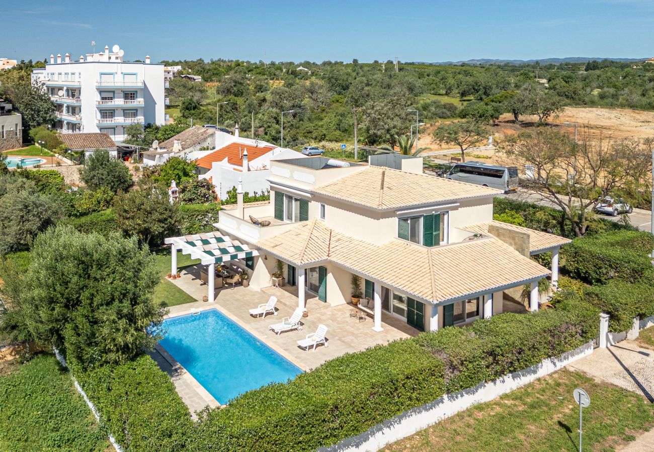 Villa à Tavira - VILLA DO VALE - Superbe villa familiale avec pisc