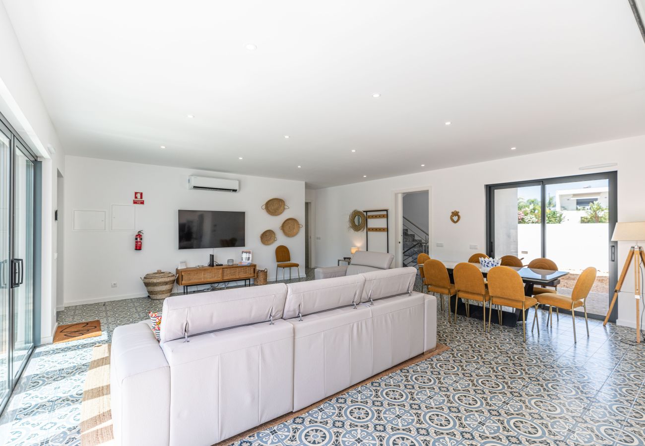 Villa à Santa Luzia - CASA BRANCA 7 BED, Fishing Village