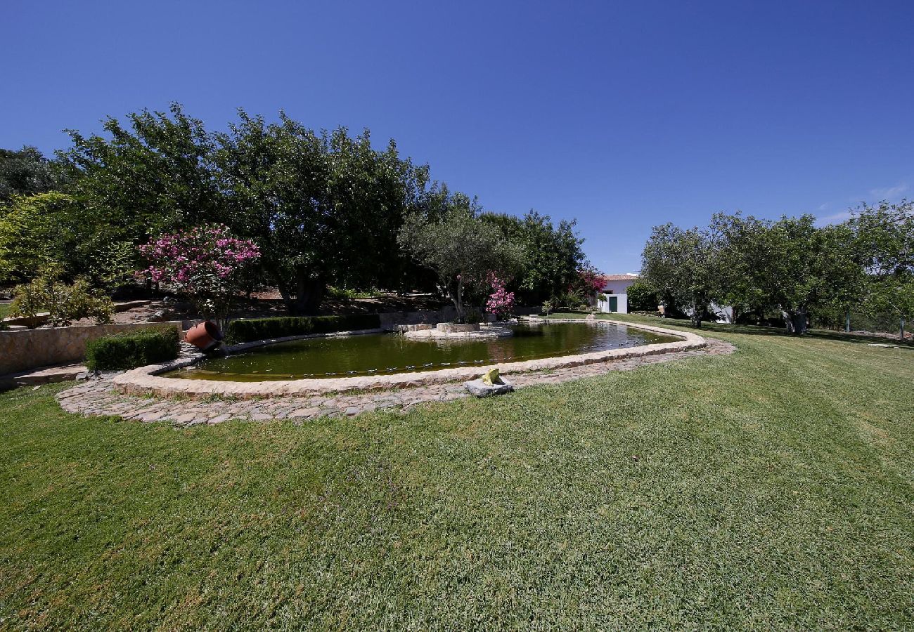 Villa em Tavira - Quinta Julião/Farmhouse with Pool, Lake & Gardens 