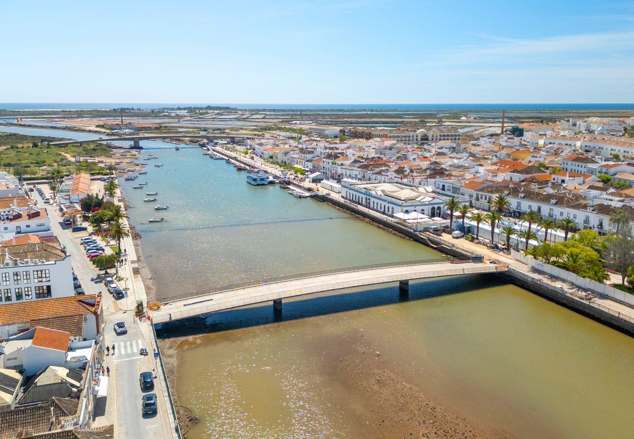 Apartamento em Tavira - Apartamento Ponte Romana-Riverside com Terraço 