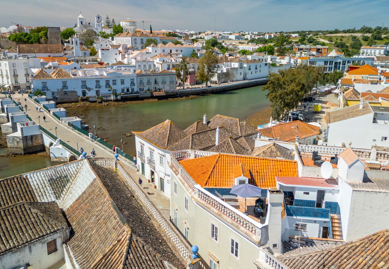 Apartamento em Tavira - Apartamento Ponte Romana-Riverside com Terraço 