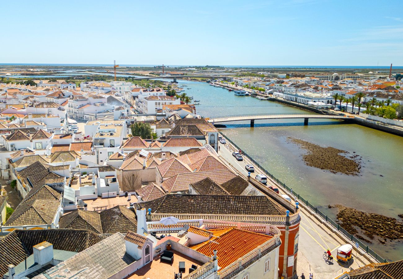 Apartamento em Tavira - Apartamento Ponte Romana-Riverside com Terraço 