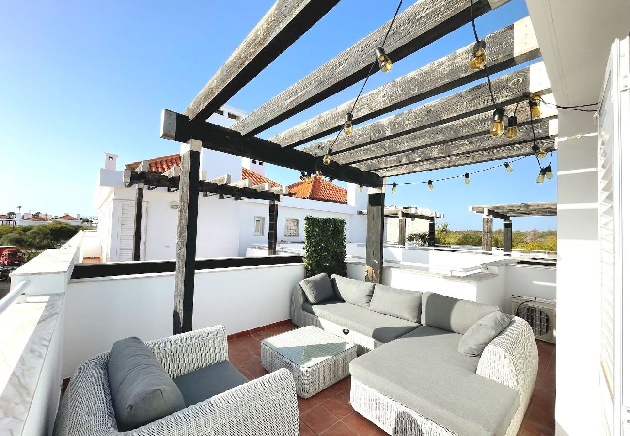 Apartamento em Cabanas de tavira - CASA FORMOSA, Fishing Village Riverfront