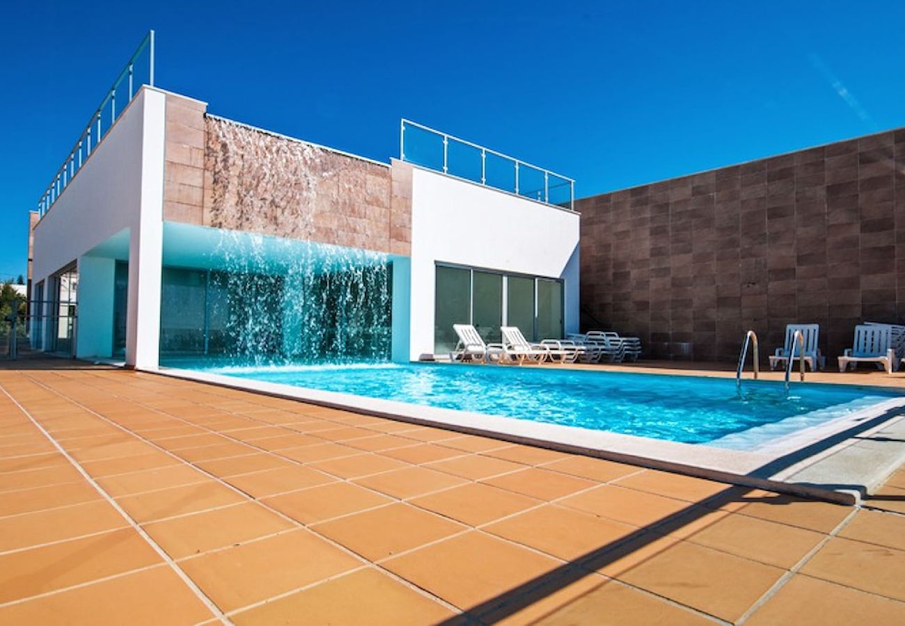 Apartamento em Fuseta - Apartamento Robinara/Pátio Privado, Piscina, Prai 