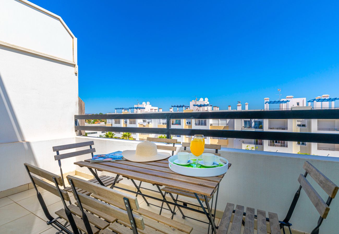 Apartamento em Tavira - Terraço na cobertura/apto elegante, deck para sol 