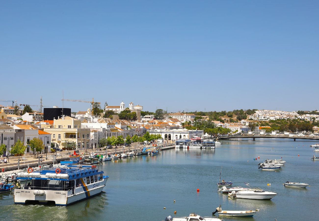 Villa em Tavira - Casa Titi-casa de férias deslumbrante com piscina 