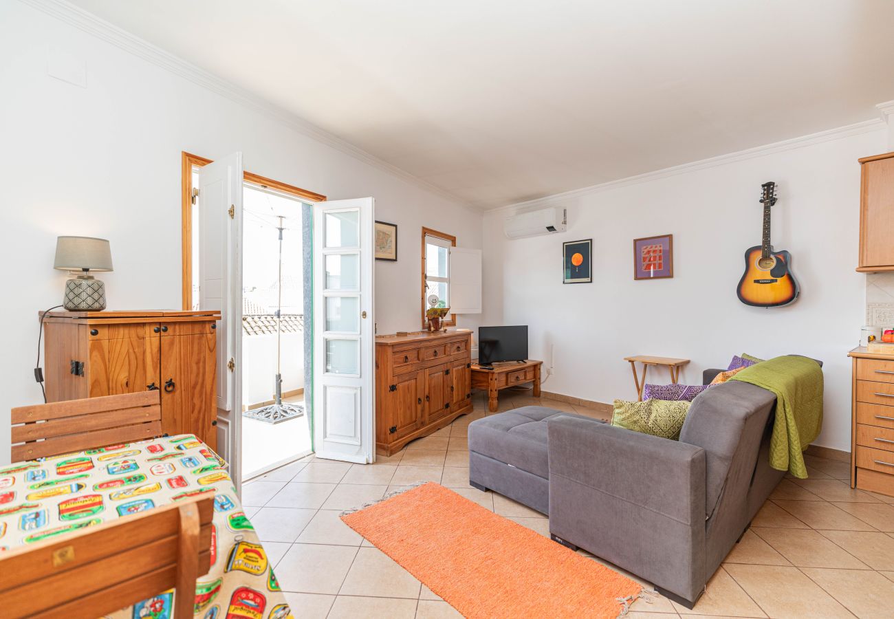 Apartamento em Tavira - APARTMENT VARANDA, Town Centre - Longer Lets