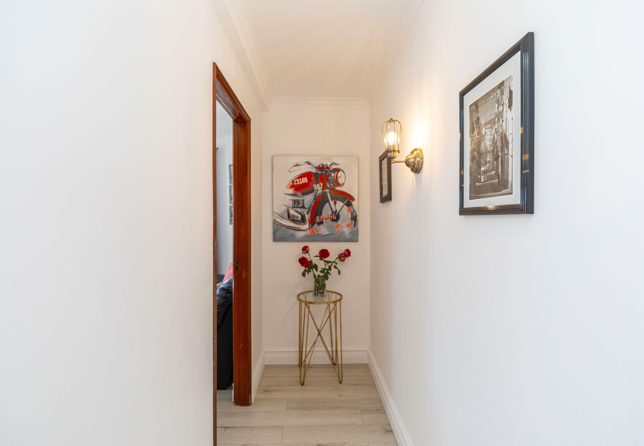 Apartment in Tavira - APARTMENT PONTE ROMANA, Town Centre Riverside