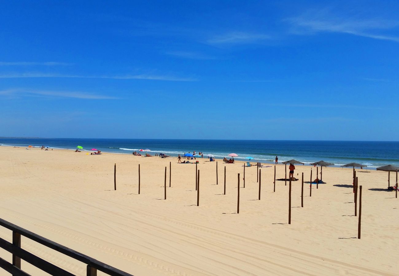 Apartment in Cabanas de tavira - Apartment Sol/Superb Interior, Balcony, Beach 700m 