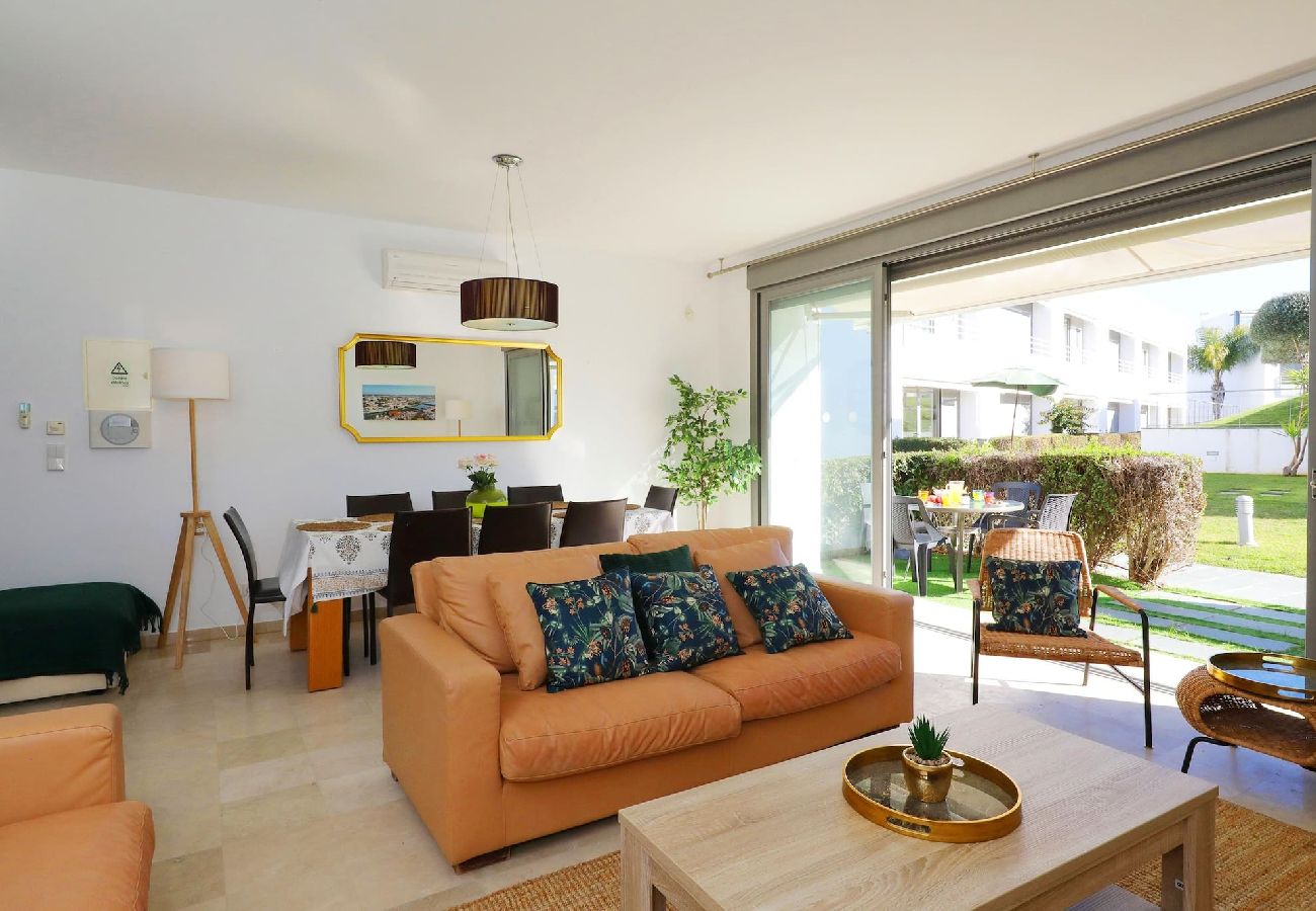 Townhouse in Tavira - Casa Maria/Pool, Secure Garden & Rooftop Dining 