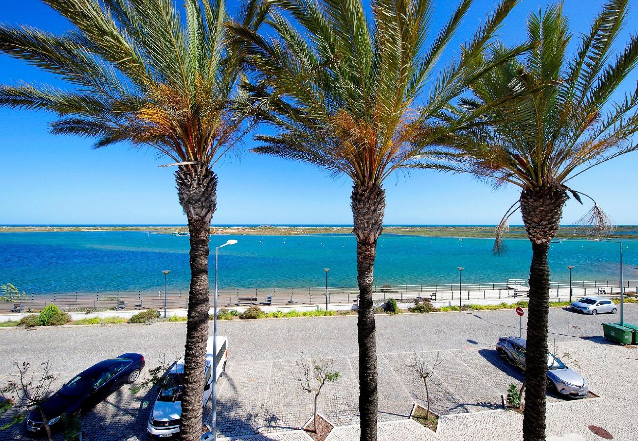 Apartment in Cabanas de tavira - Apartment Vista Ria/Fabulous Sea Front Location 