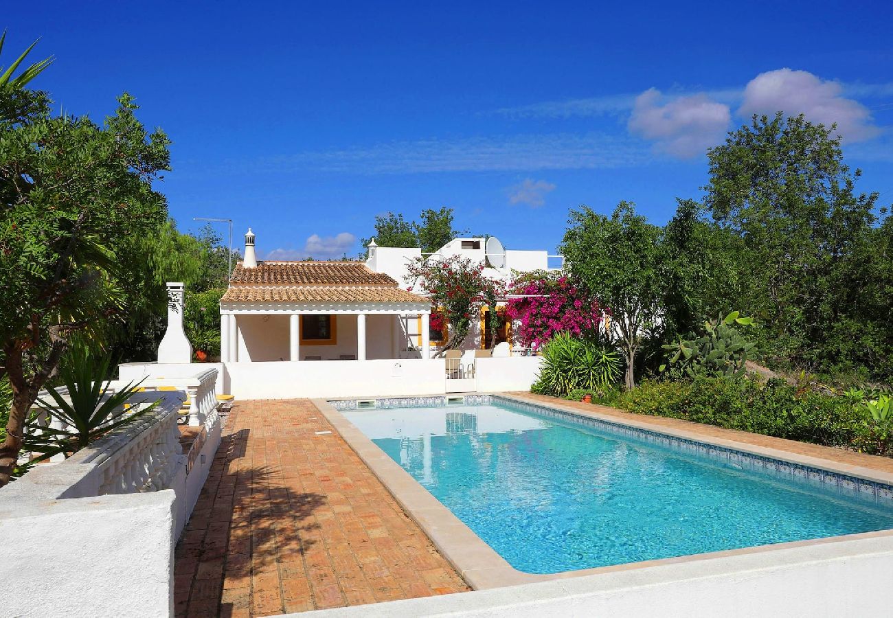 Villa in Tavira - Casa Agave/Rustic Farmhouse with Swimming Pool 