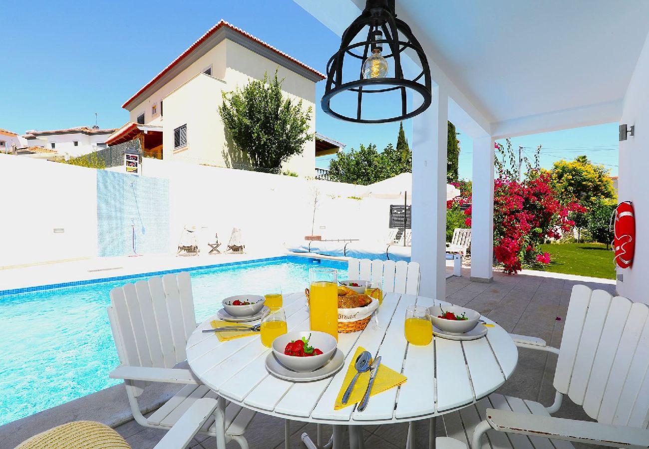 Villa in Tavira - Casa Lúcia-Fabulous Family Villa with Pool 