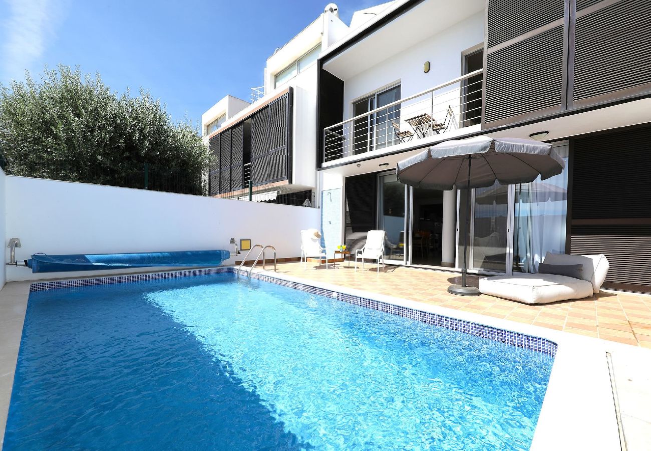 Villa in Tavira - Casa Frangipani-Spacious Family Villa with Pool 