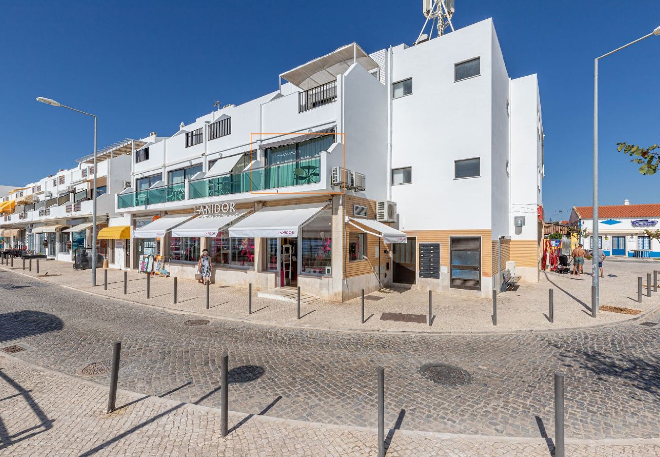 Apartment in Cabanas de tavira - Apartment Boardwalk-Gorgeous River Front Views 