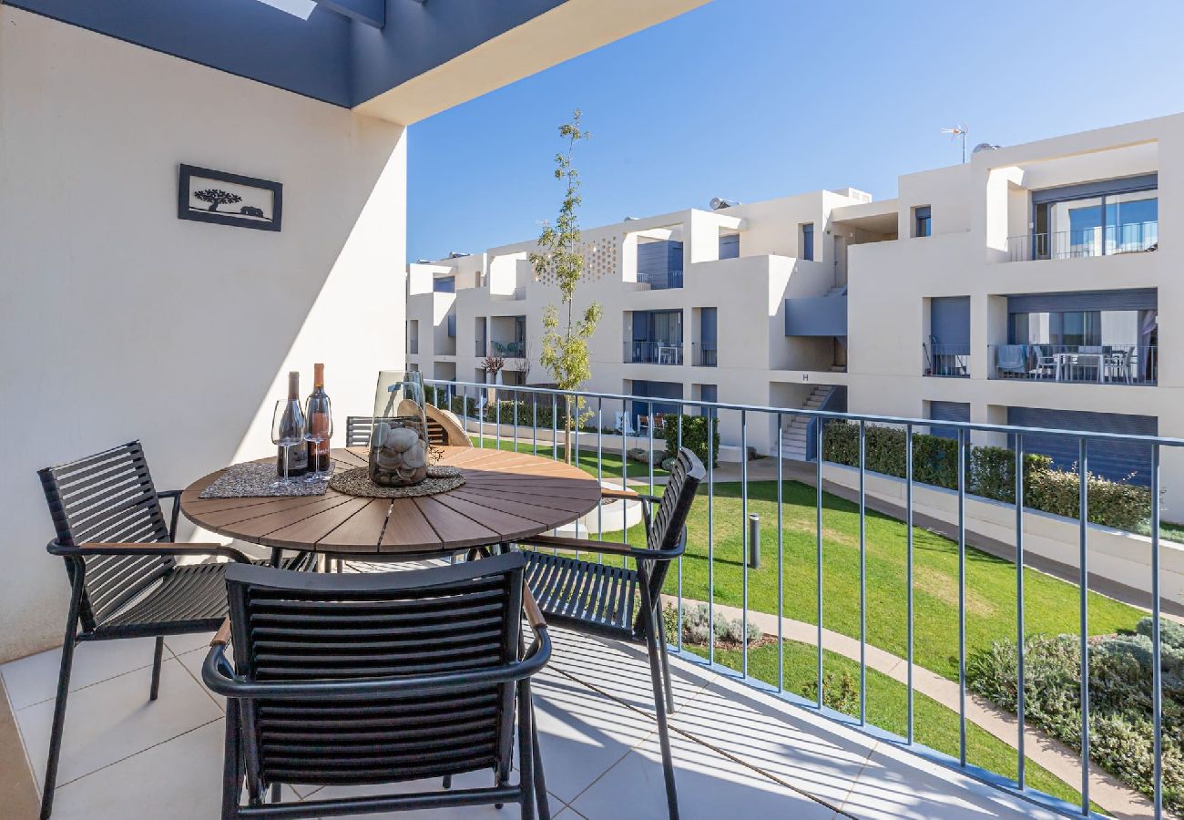 Apartment in Tavira - Apartment Mar-Brand New! With Pool, Beach 50m 