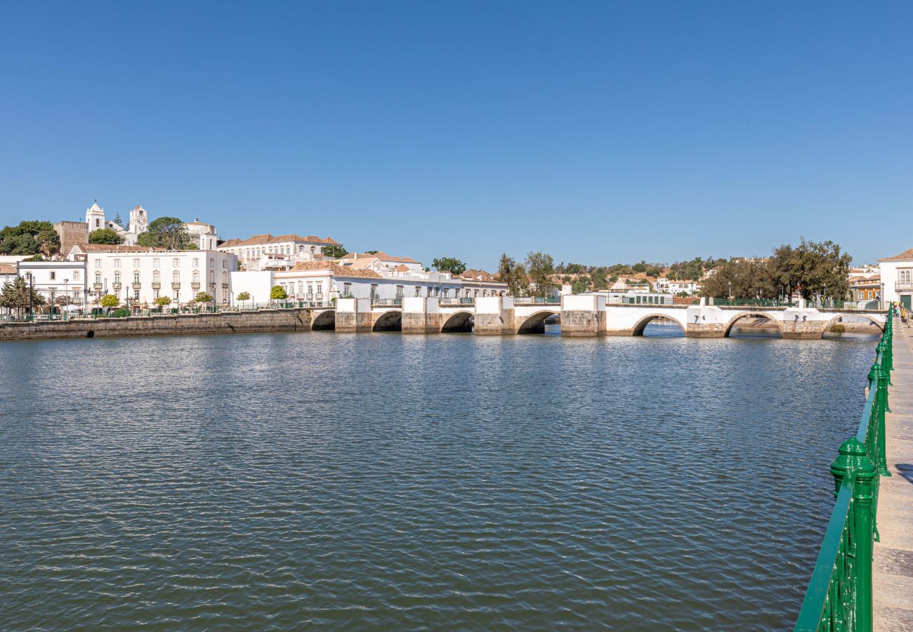 Townhouse in Tavira - CASA LARGO, Town Centre