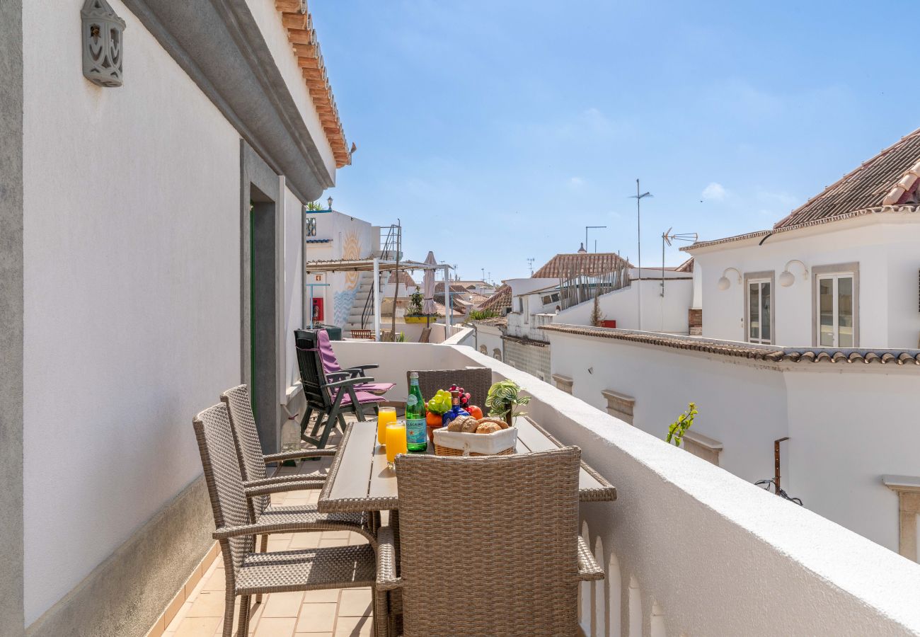 Apartment in Tavira - APARTMENT VARANDA, Town Centre - Longer Lets