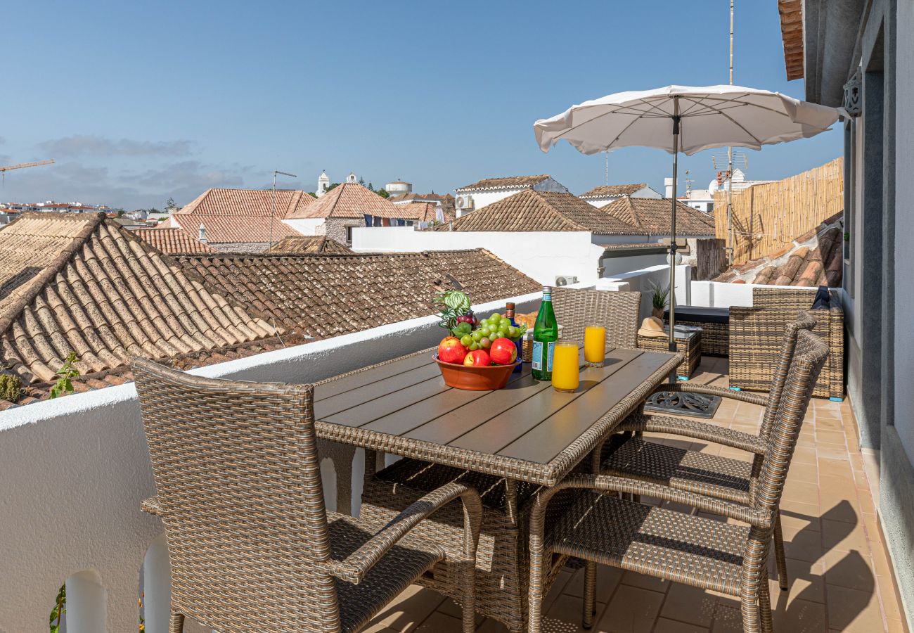 Apartment in Tavira - APARTMENT VARANDA, Town Centre - Longer Lets