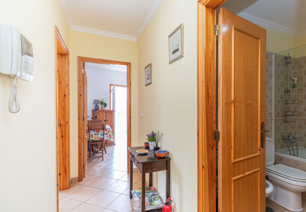 Apartment in Tavira - APARTMENT VARANDA, Town Centre - Longer Lets